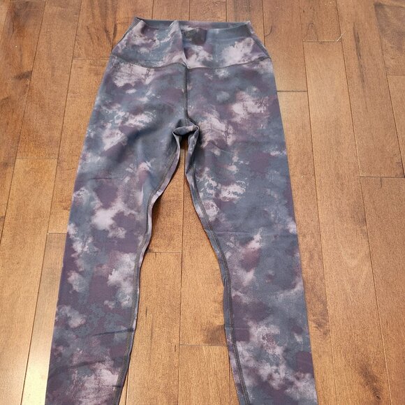 ALO women's tie dye leggings in size small - Picture 1 of 7